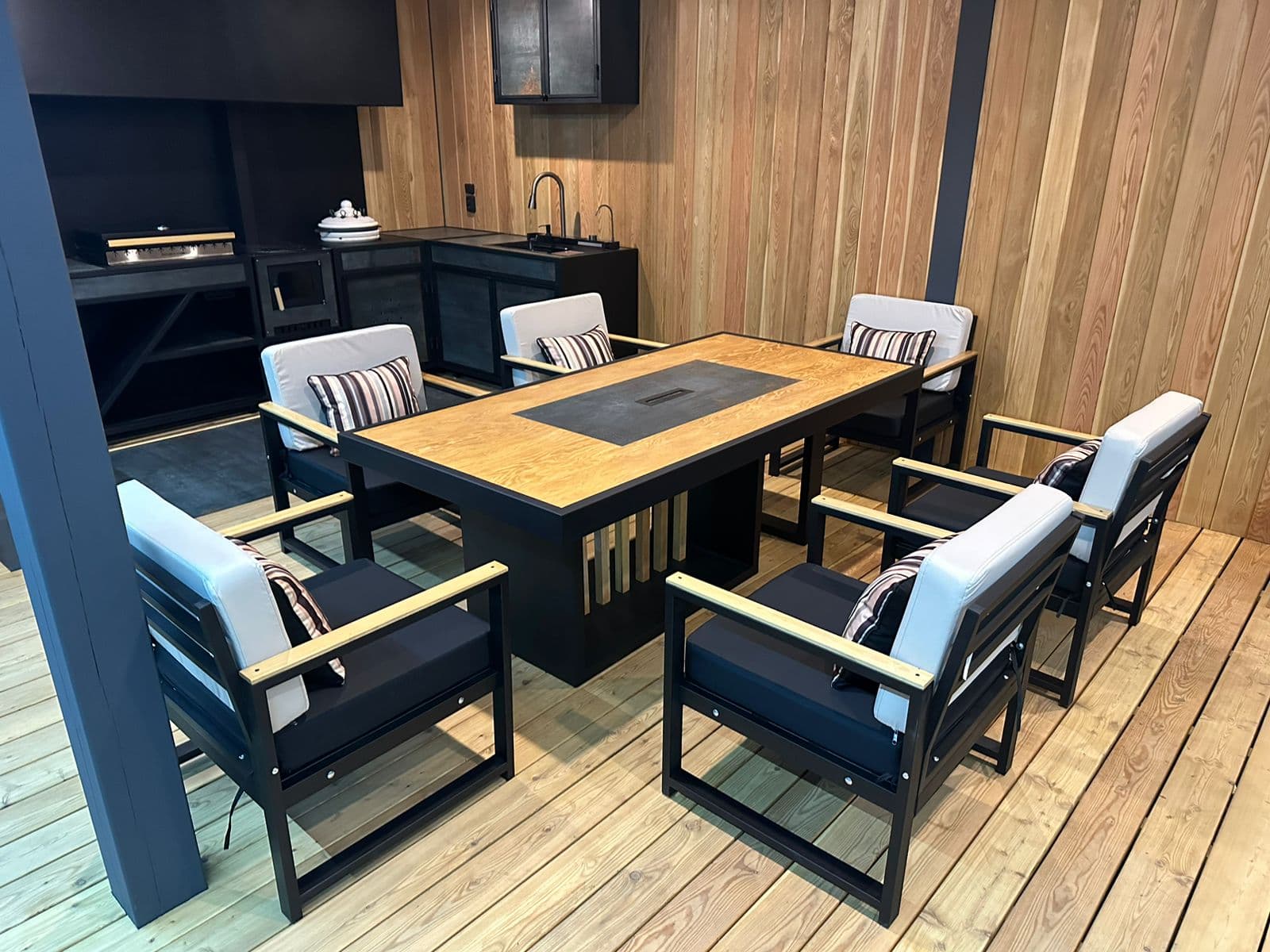 Уличные BBQ-кухни